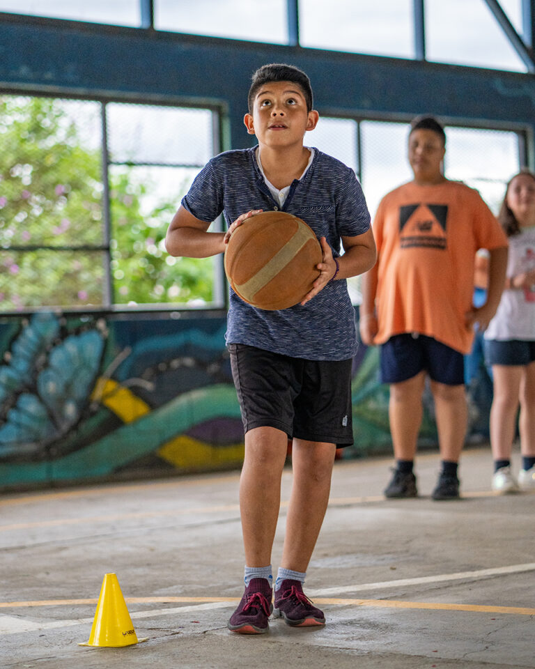 inca-link-costa-rica-basketball-training-ministry-11