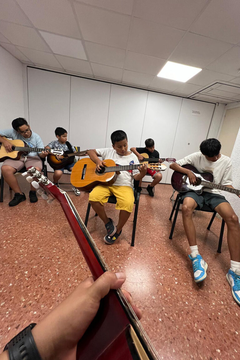 inca-link-espana-clases-de-musica-7