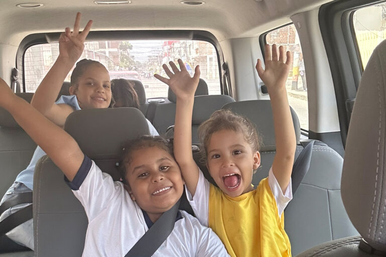 inca-link-ecuador-bonsai-van-fund_4